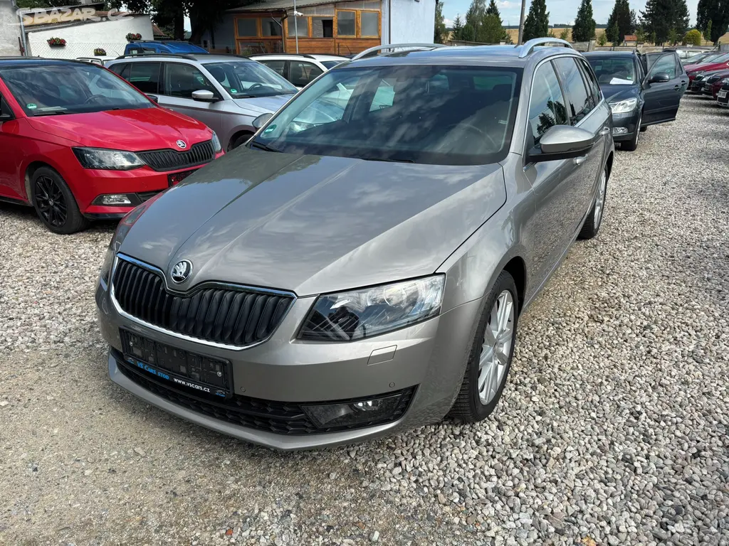 Škoda Octavia 1.4 tsi 110kw r.v.2015, Serviska